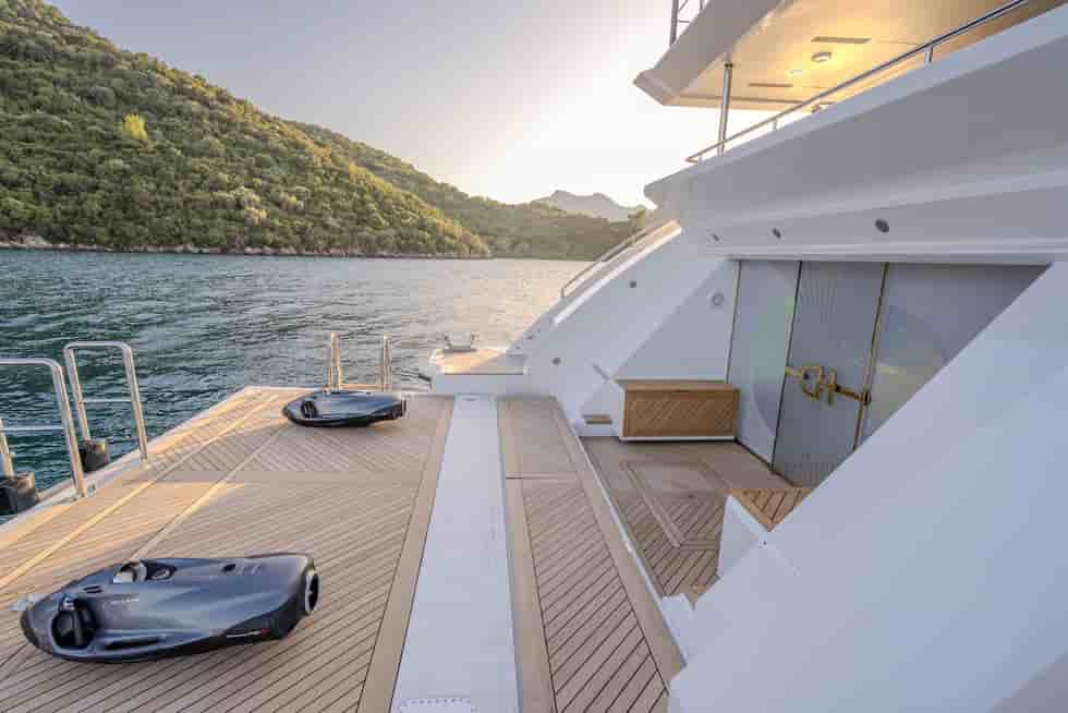 Benetti Fast 125 - View 14