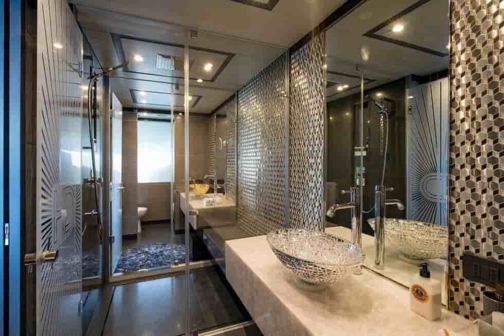 Benetti Fast 125 - View 40