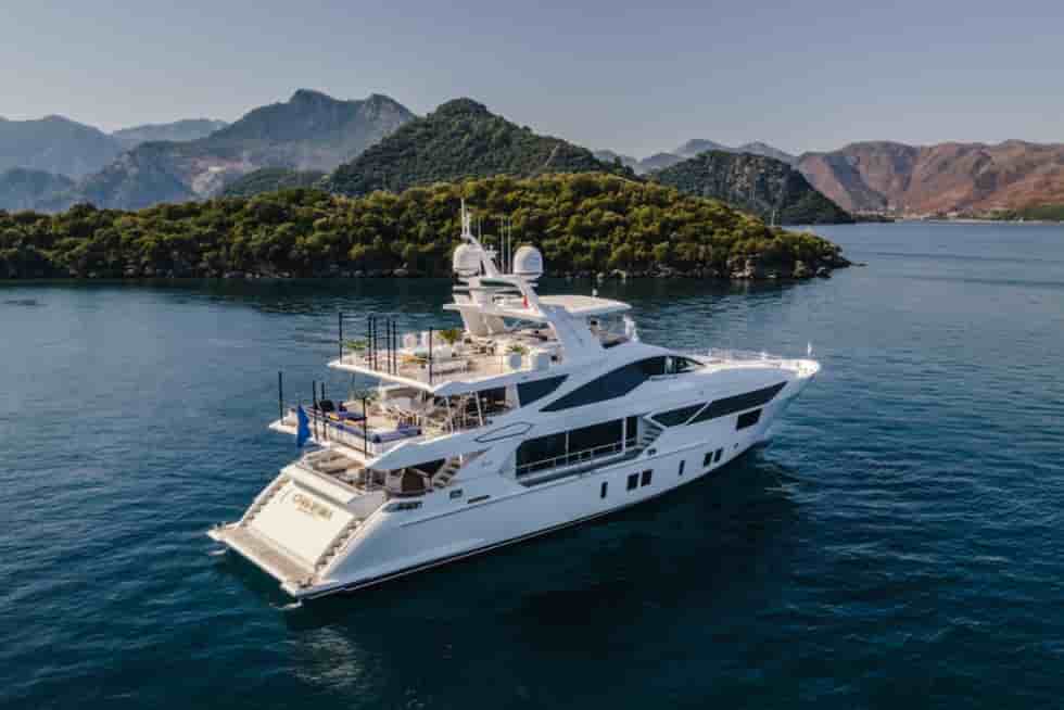 Benetti Fast 125 - View 6