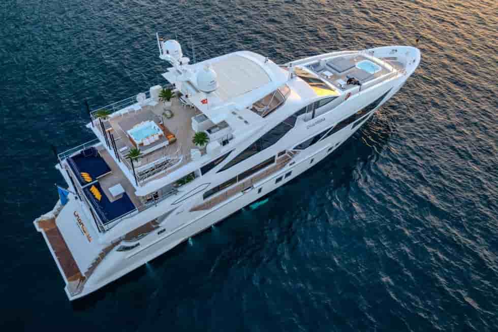 Benetti Fast 125 - View 7