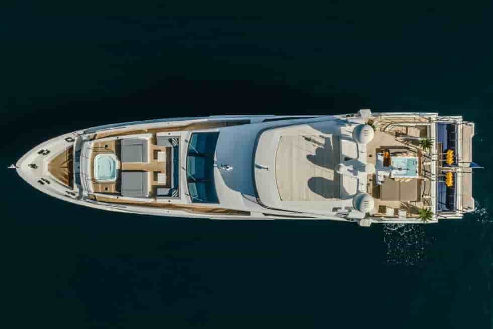 Benetti Fast 125 - View 9