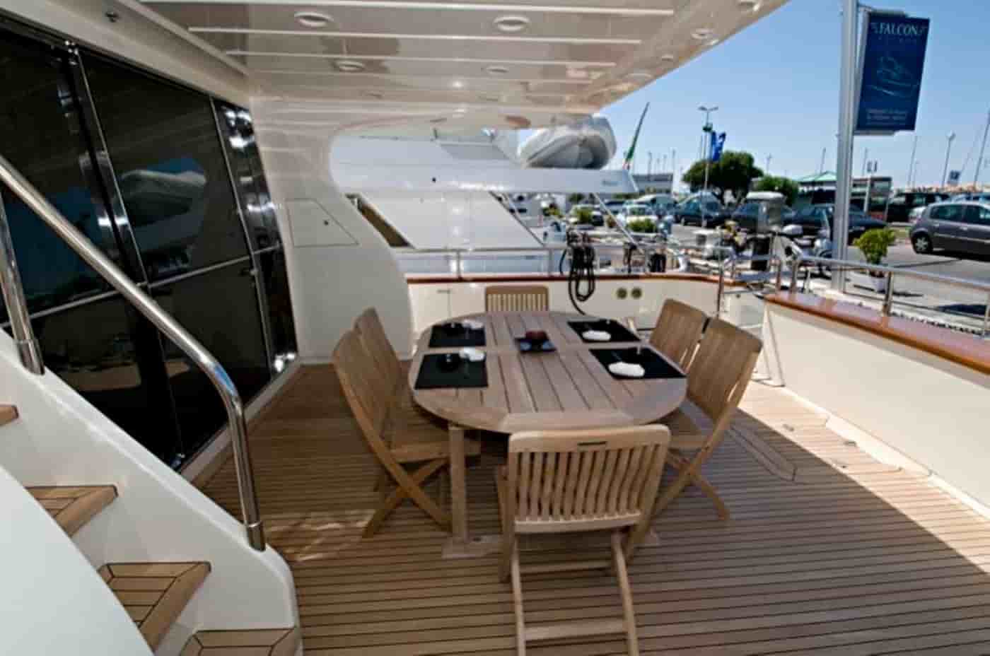 Falcon 102 - View 17