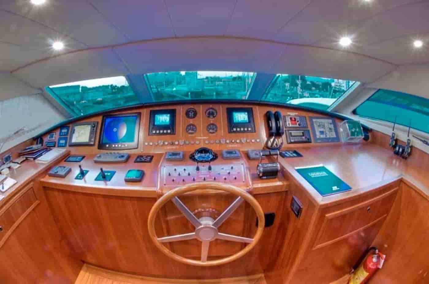 Falcon 102 - View 22