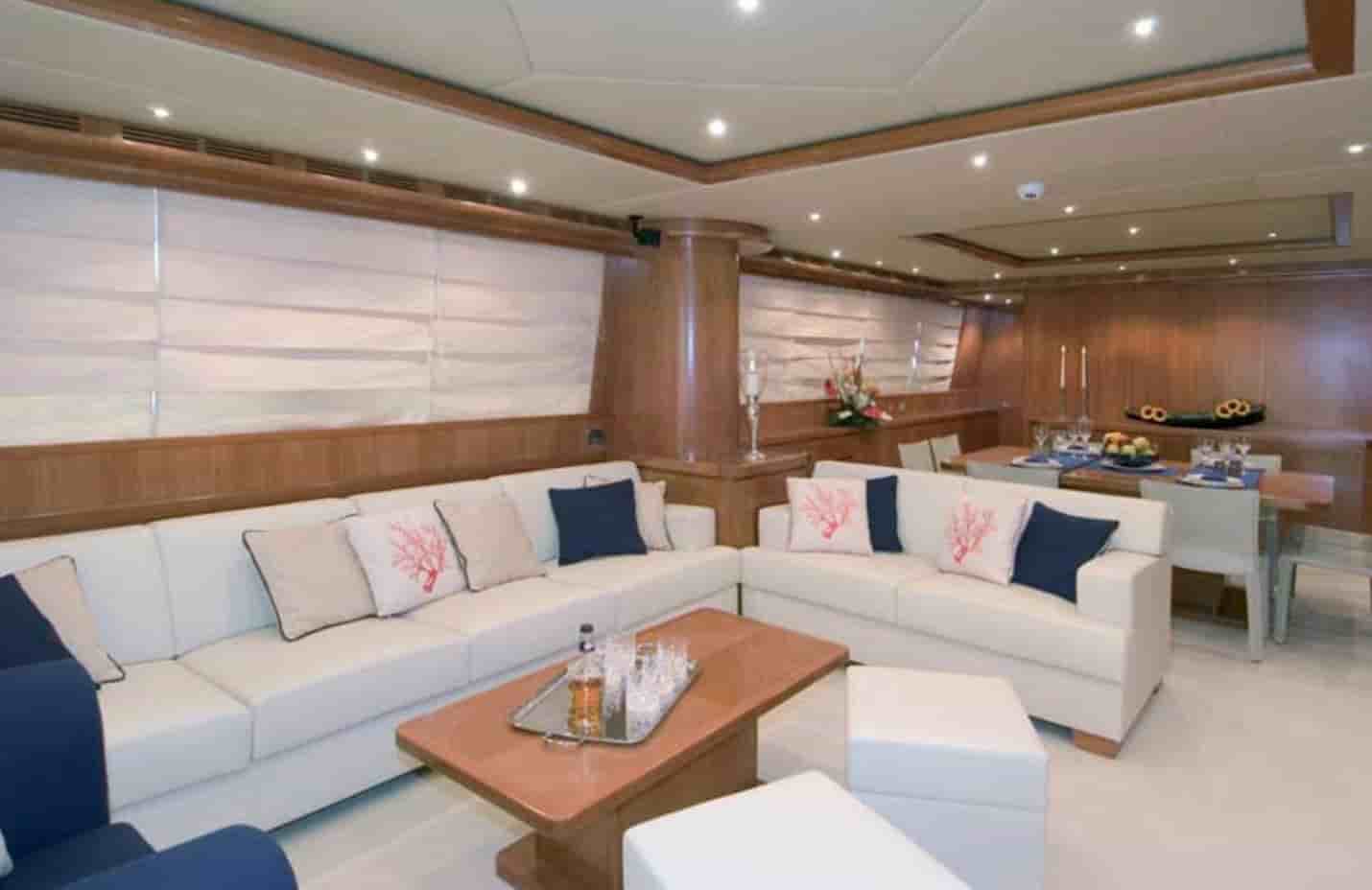 Falcon 102 - View 24