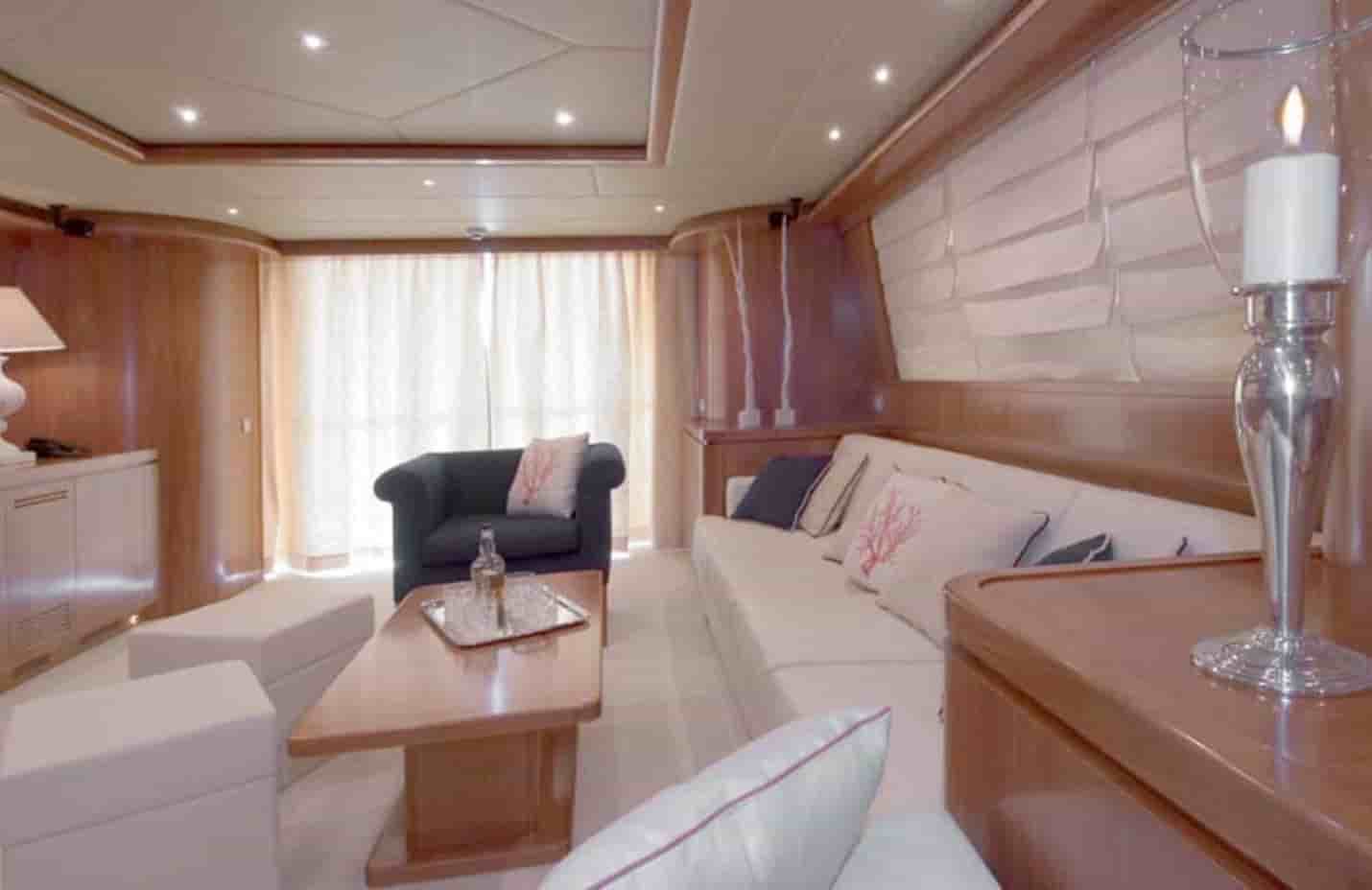 Falcon 102 - View 30