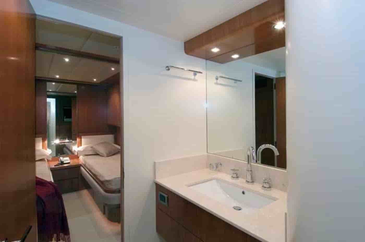 Falcon 102 - View 35