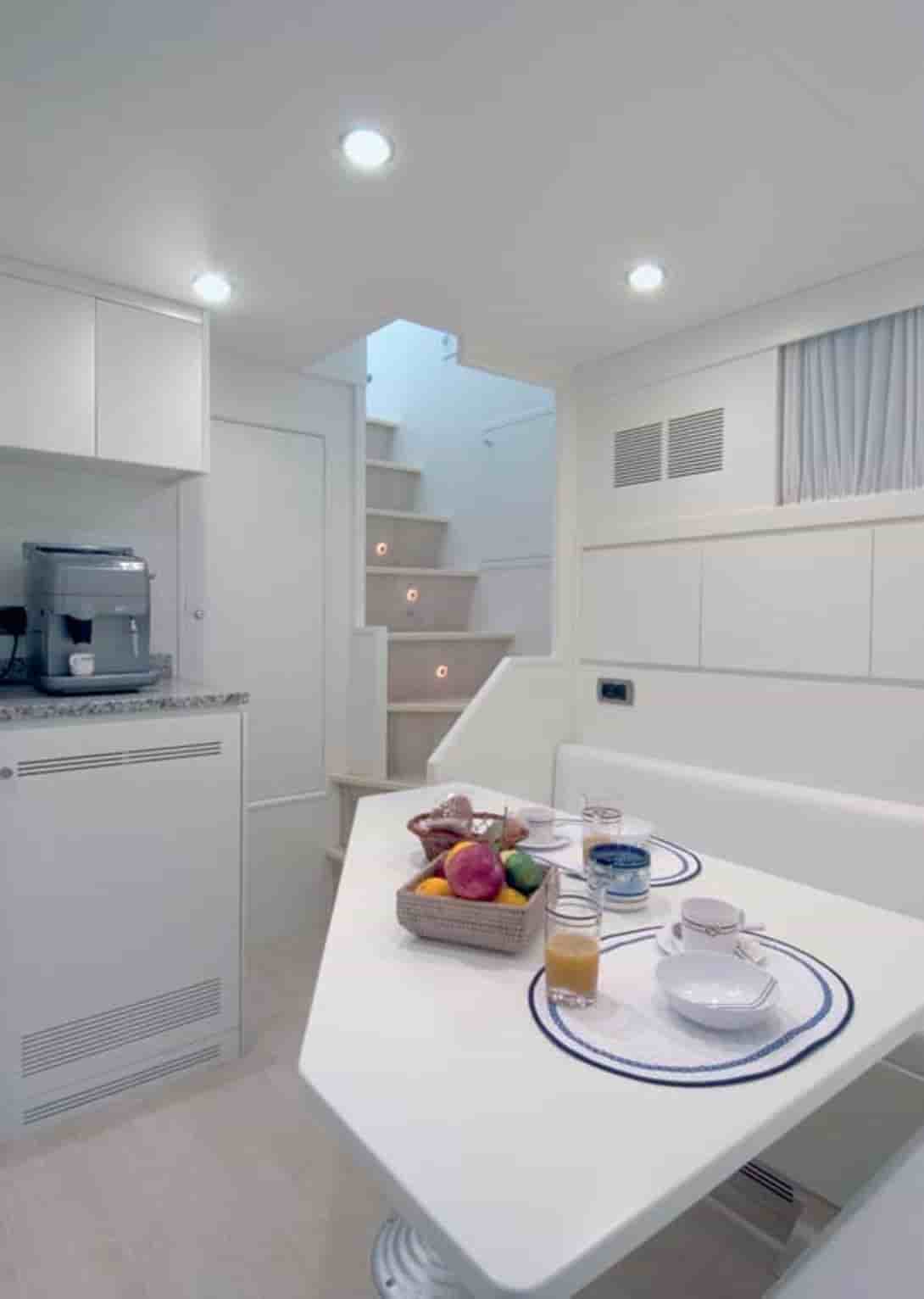 Falcon 102 - View 39