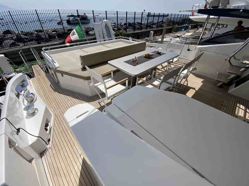 Azimut 77S - View 11