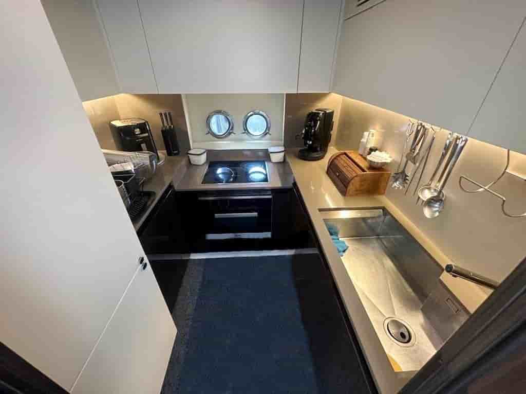 Azimut 77S - View 21