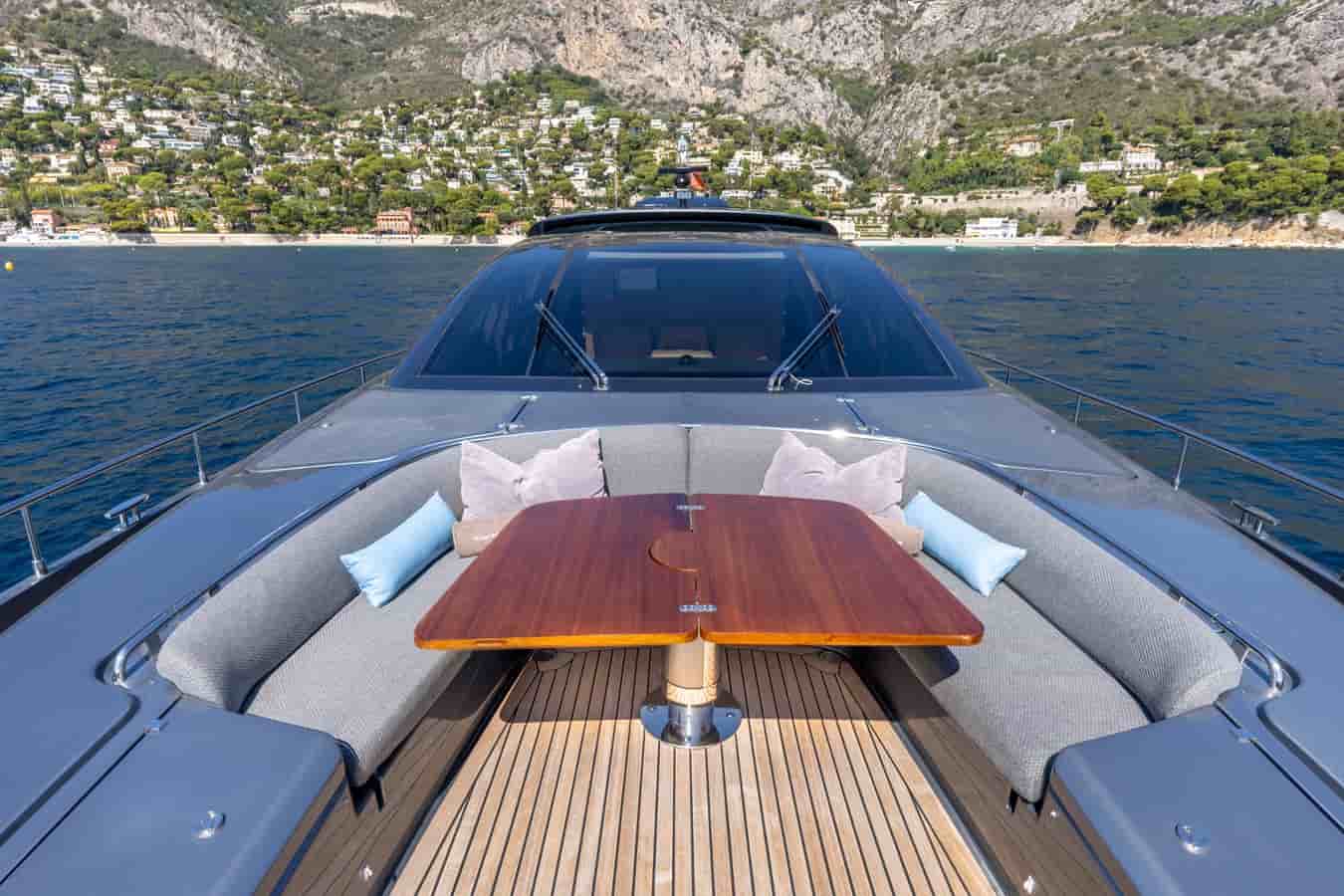 Riva 86 Domino - View 20