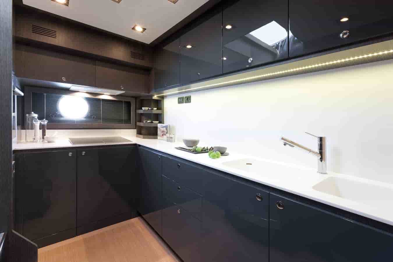 Riva 86 Domino - View 26