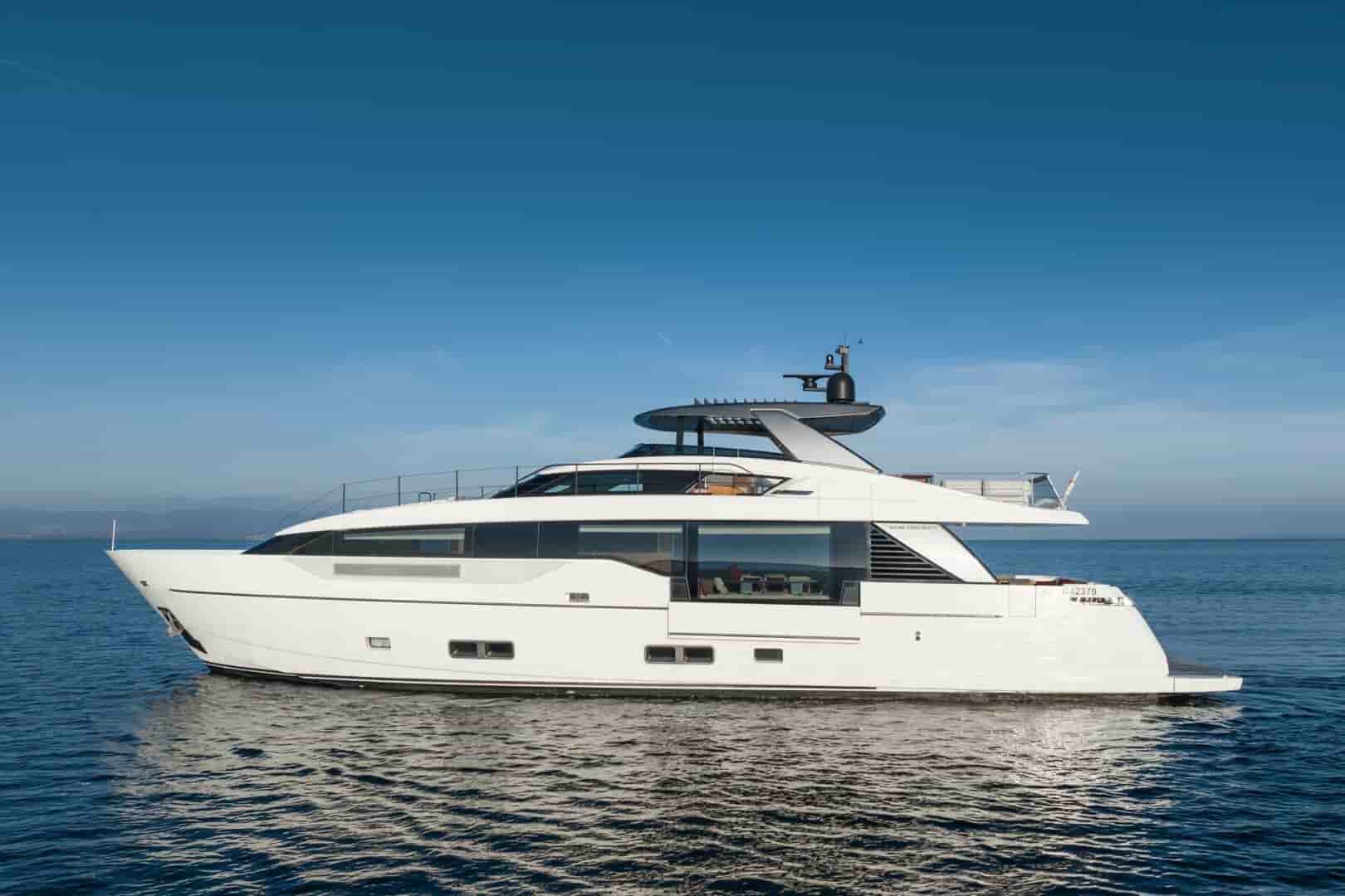 Sanlorenzo SL90 Asymmetric - View 12