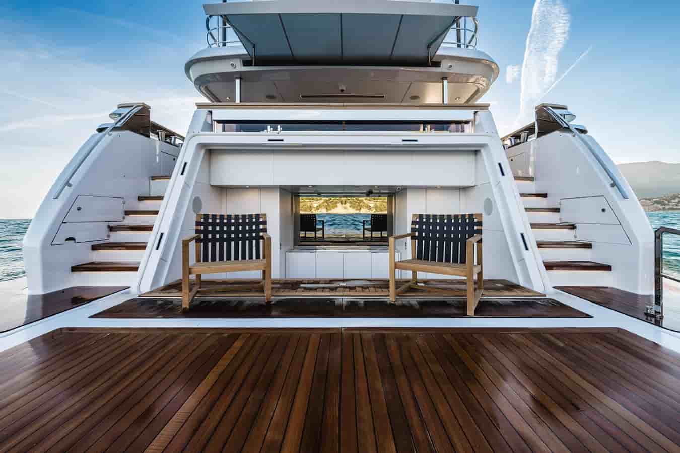 Ferretti Custom Line Navetta 42 - View 10