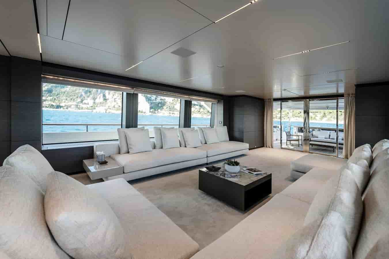 Ferretti Custom Line Navetta 42 - View 25