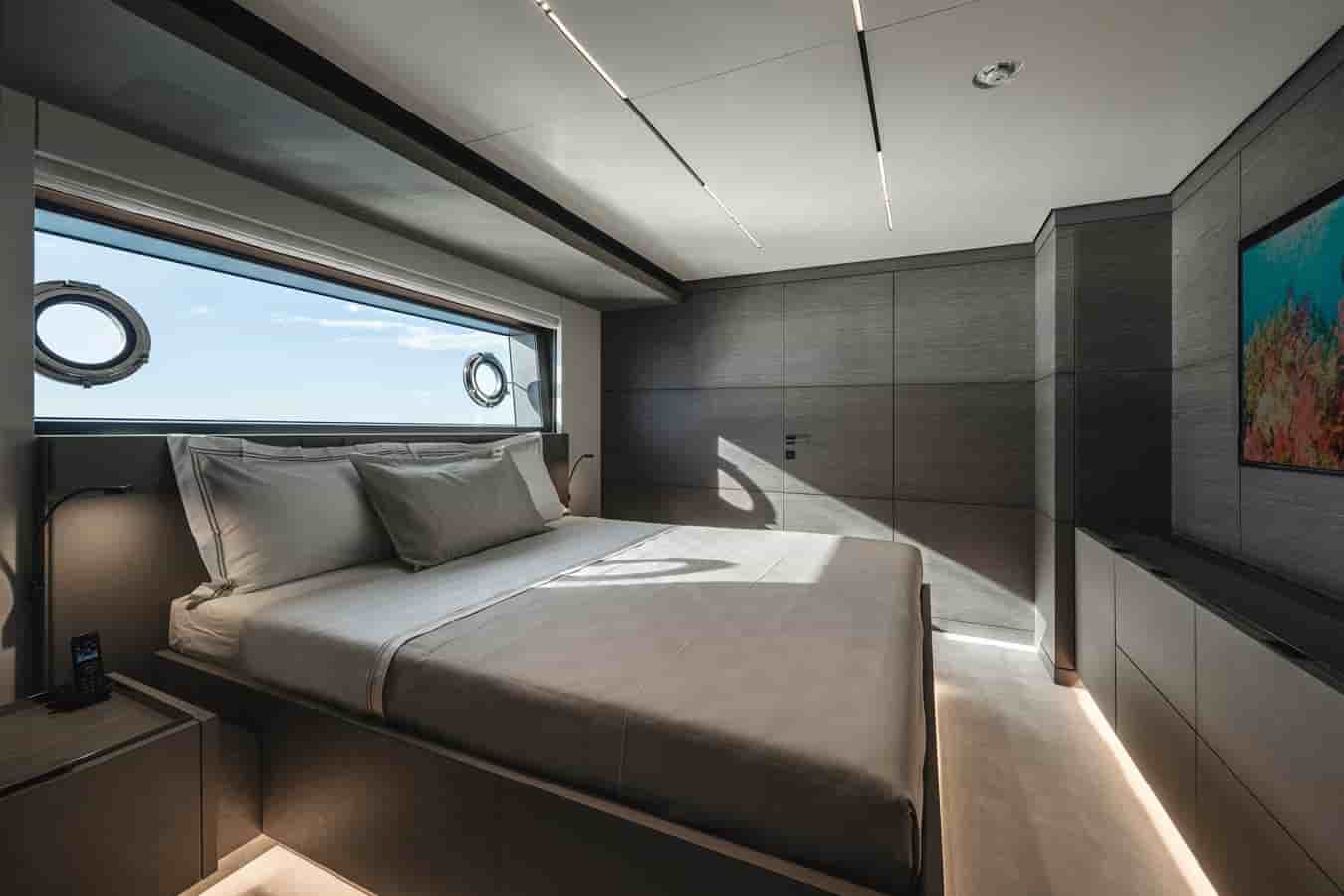 Ferretti Custom Line Navetta 42 - View 31
