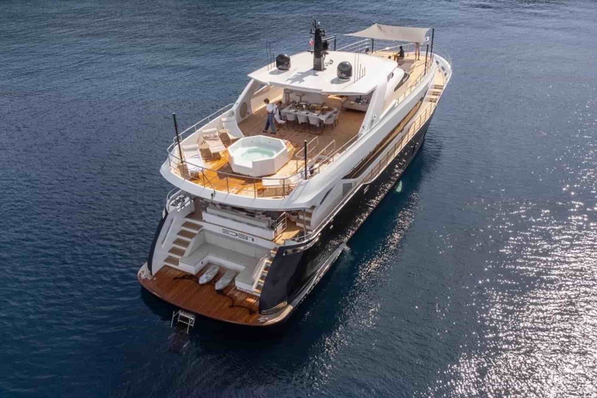 Maiora 30 Walkaround - View 12