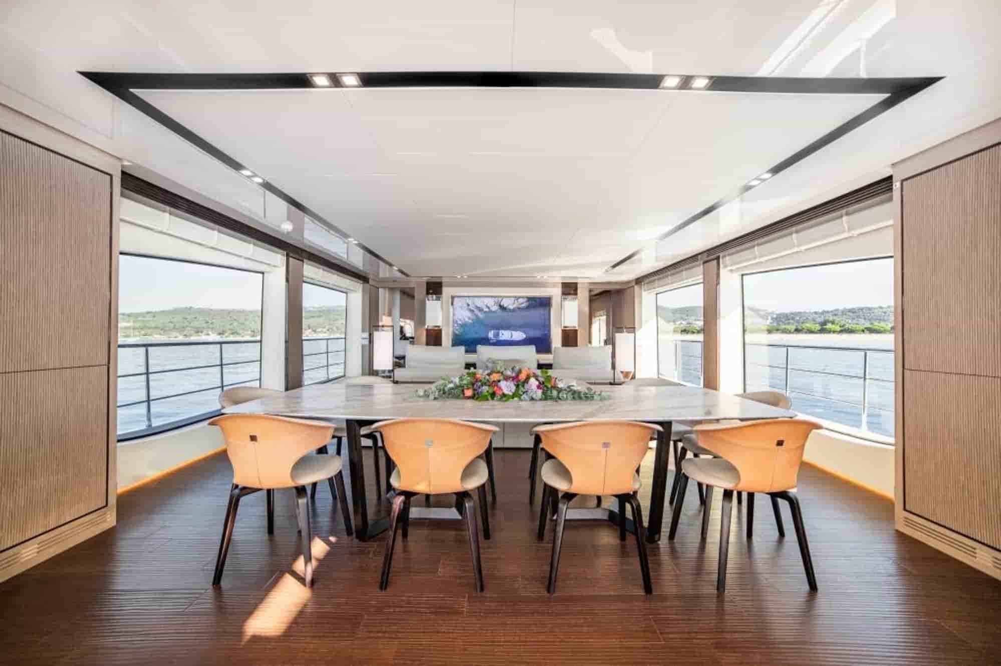 Maiora 30 Walkaround - View 24