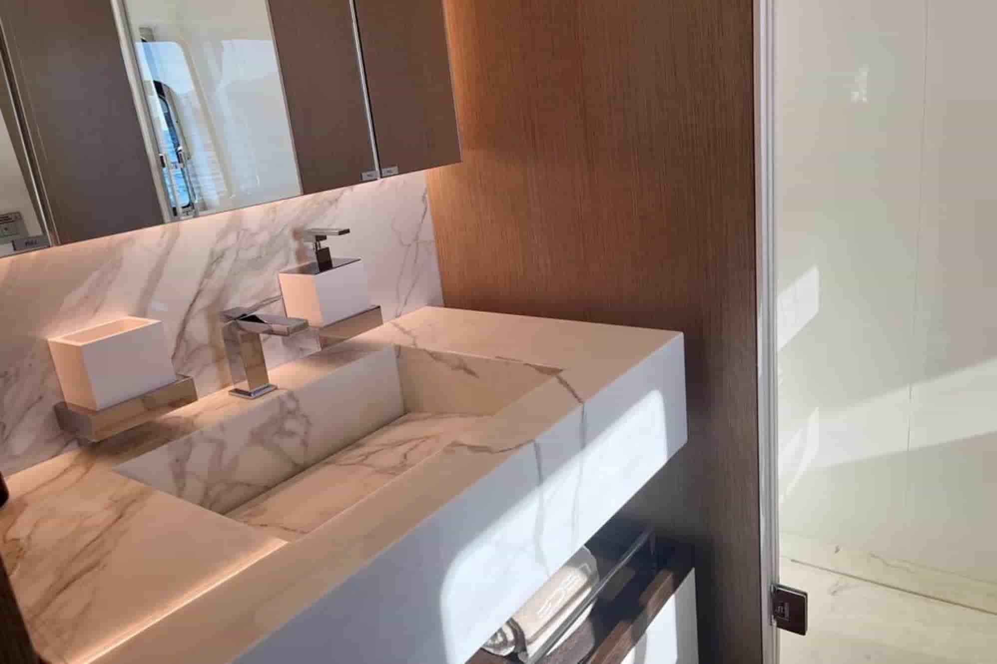 Maiora 30 Walkaround - View 48