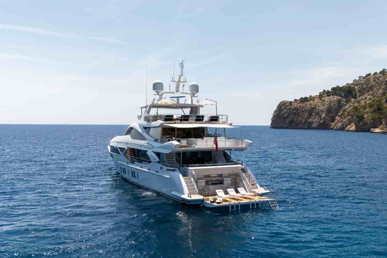 Benetti Fast 140 - View 11