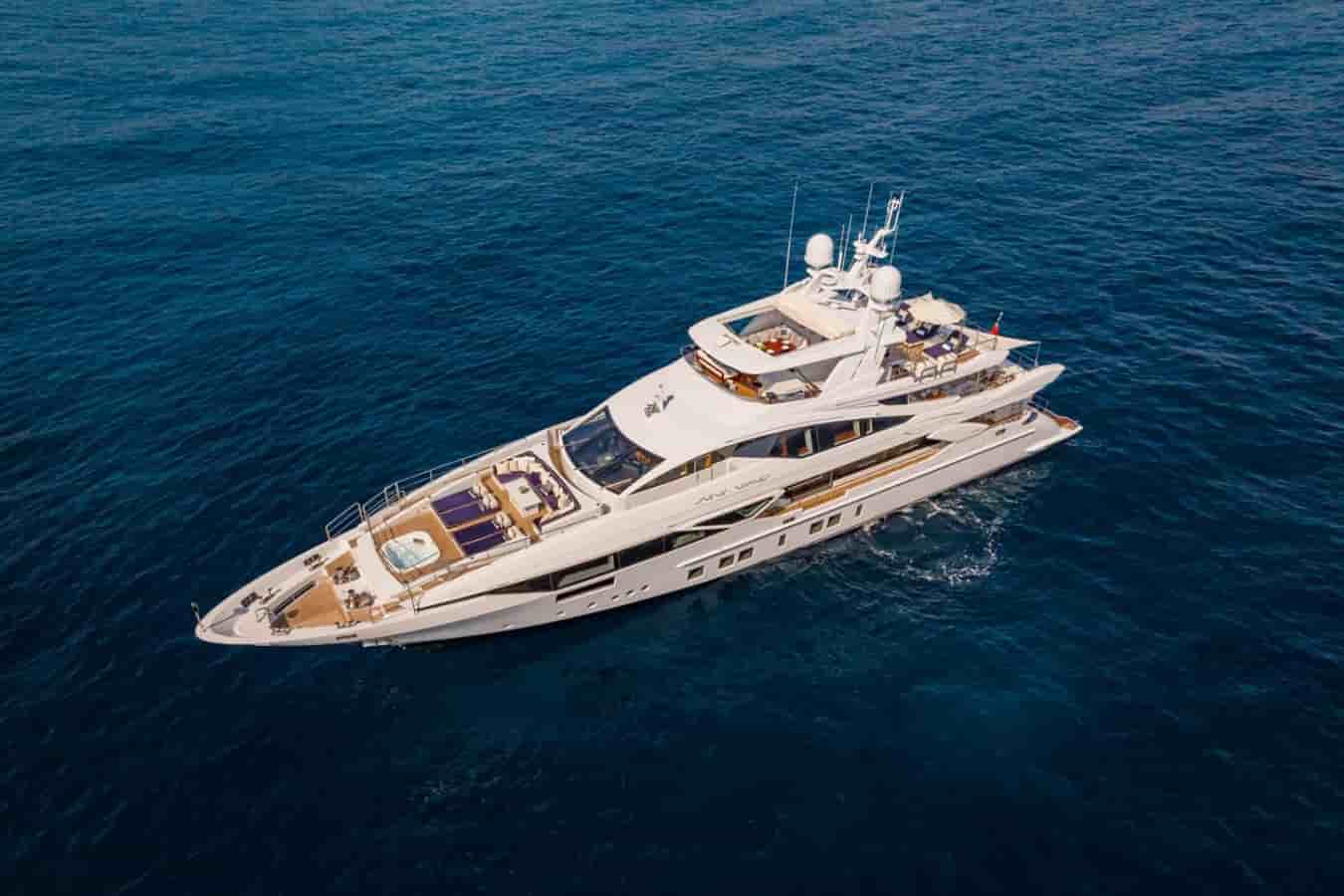 Benetti Fast 140 - View 9