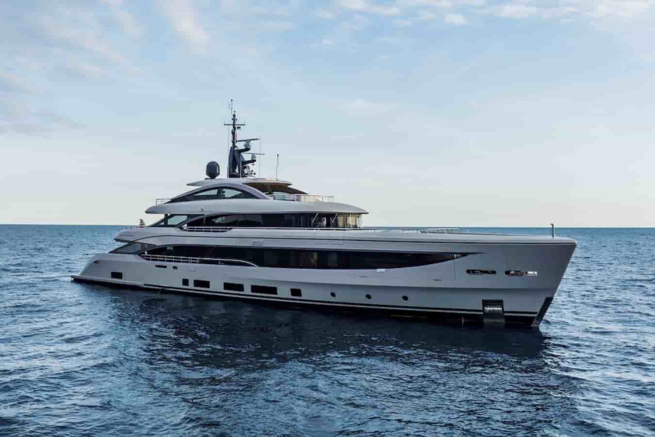 Benetti B.Now 50M - View 1