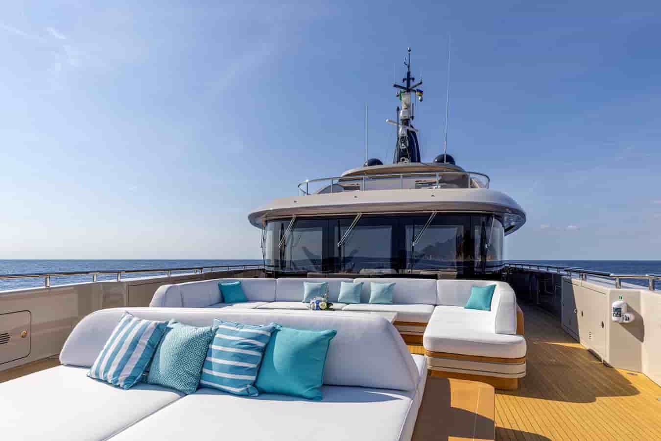 Benetti B.Now 50M - View 17