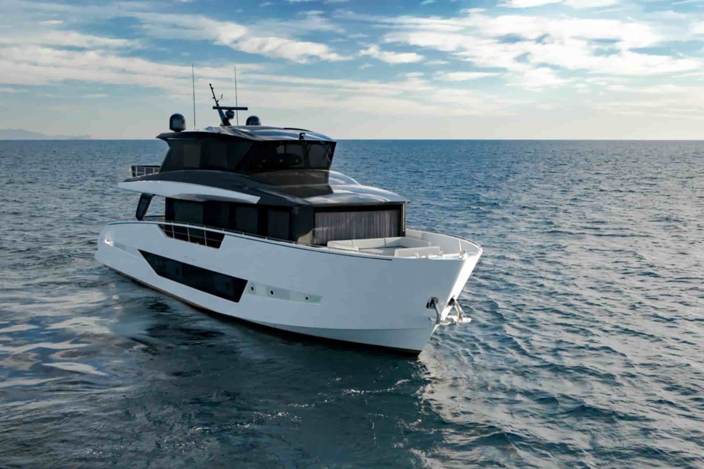 Astondoa AX8 - View 4