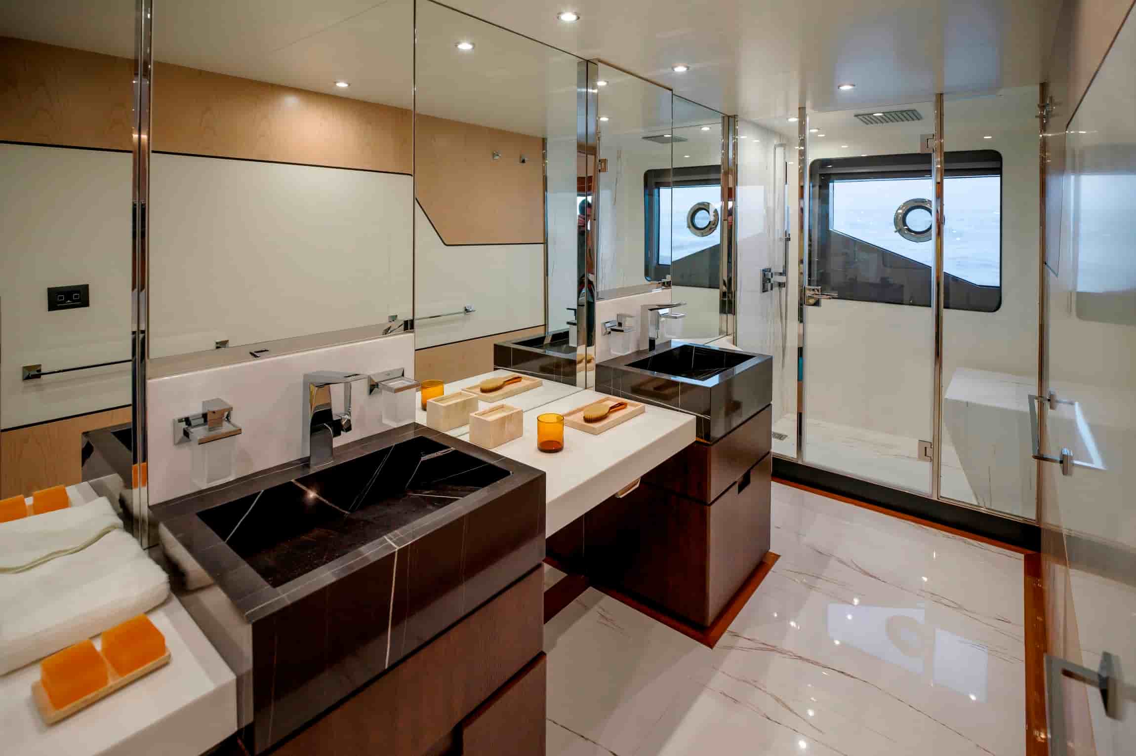 Astondoa AX8 - View 48