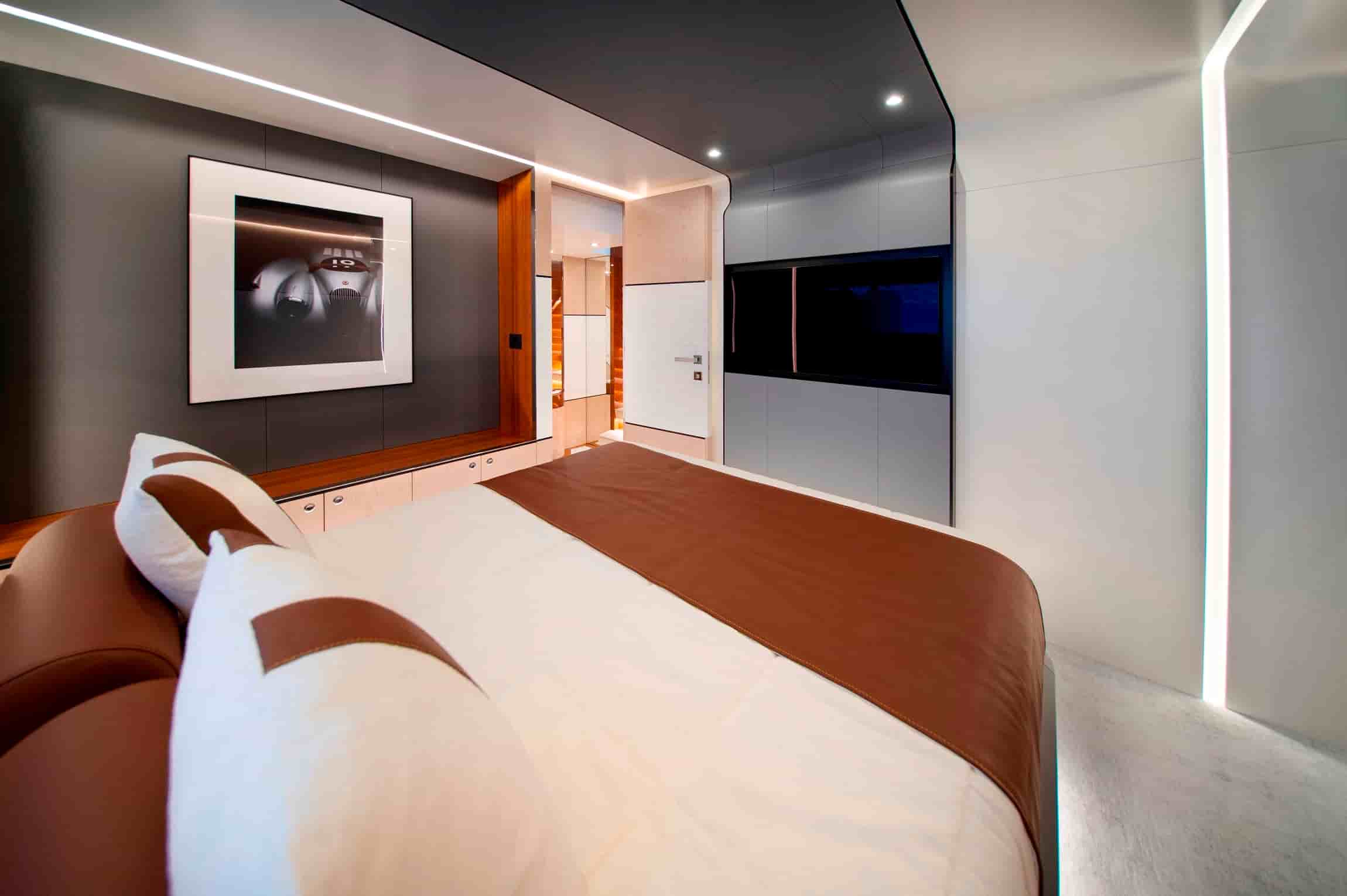 Astondoa AX8 - View 51