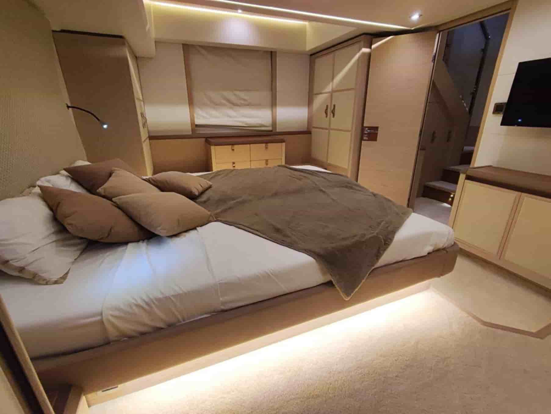 Monte Carlo MC6 - View 30