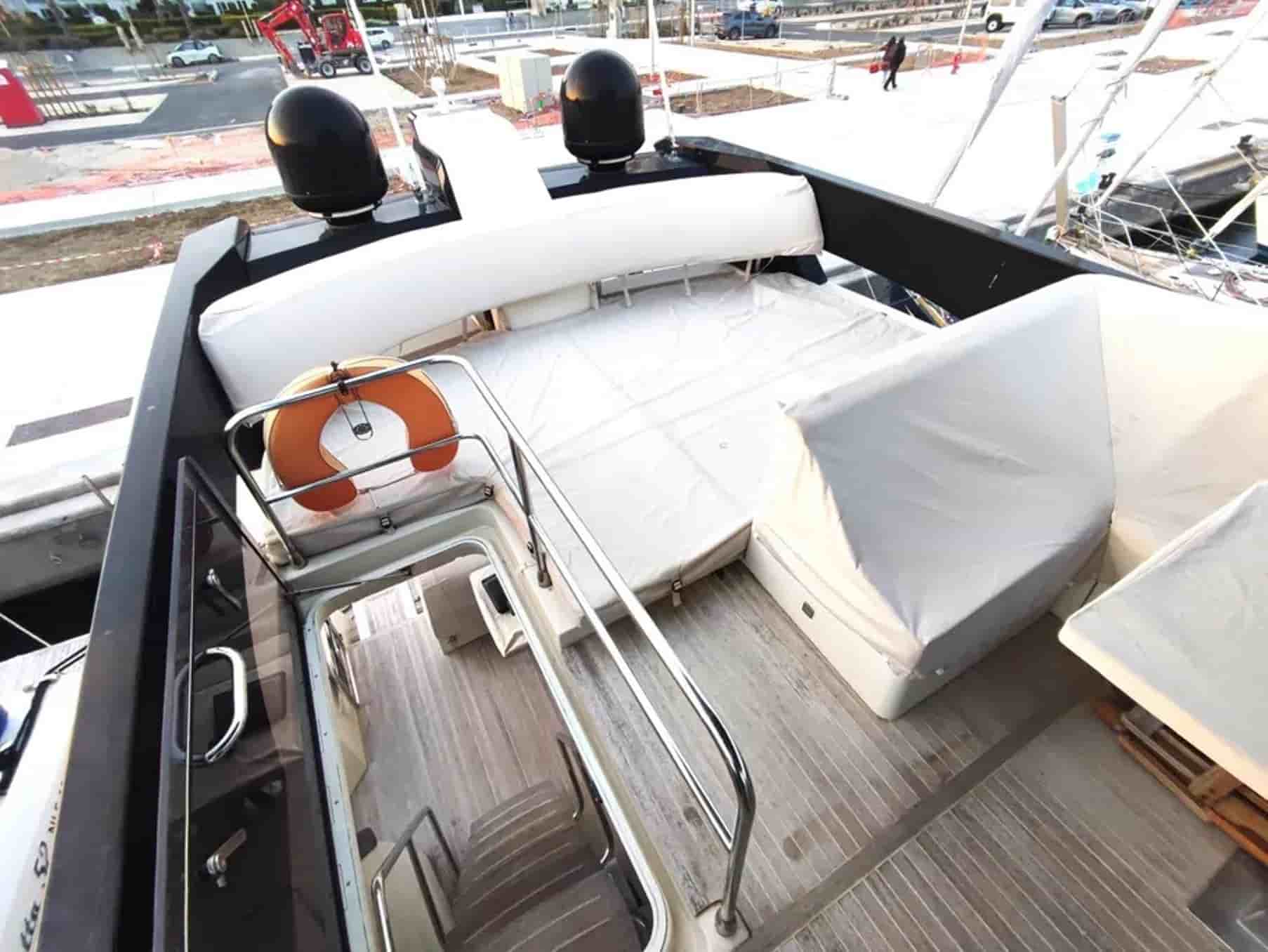 Monte Carlo MC6 - View 8