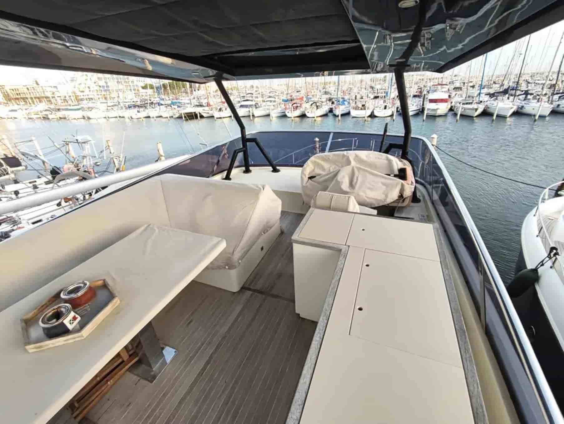 Monte Carlo MC6 - View 9