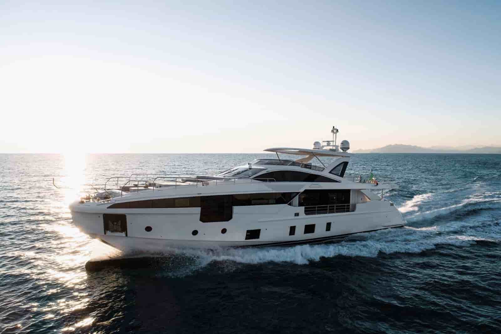 Azimut Grande 32M - View 9