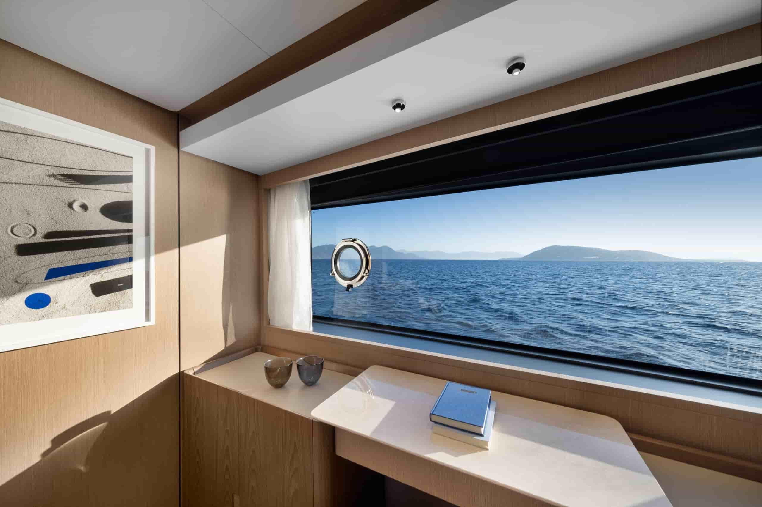Ferretti 1000 - View 35