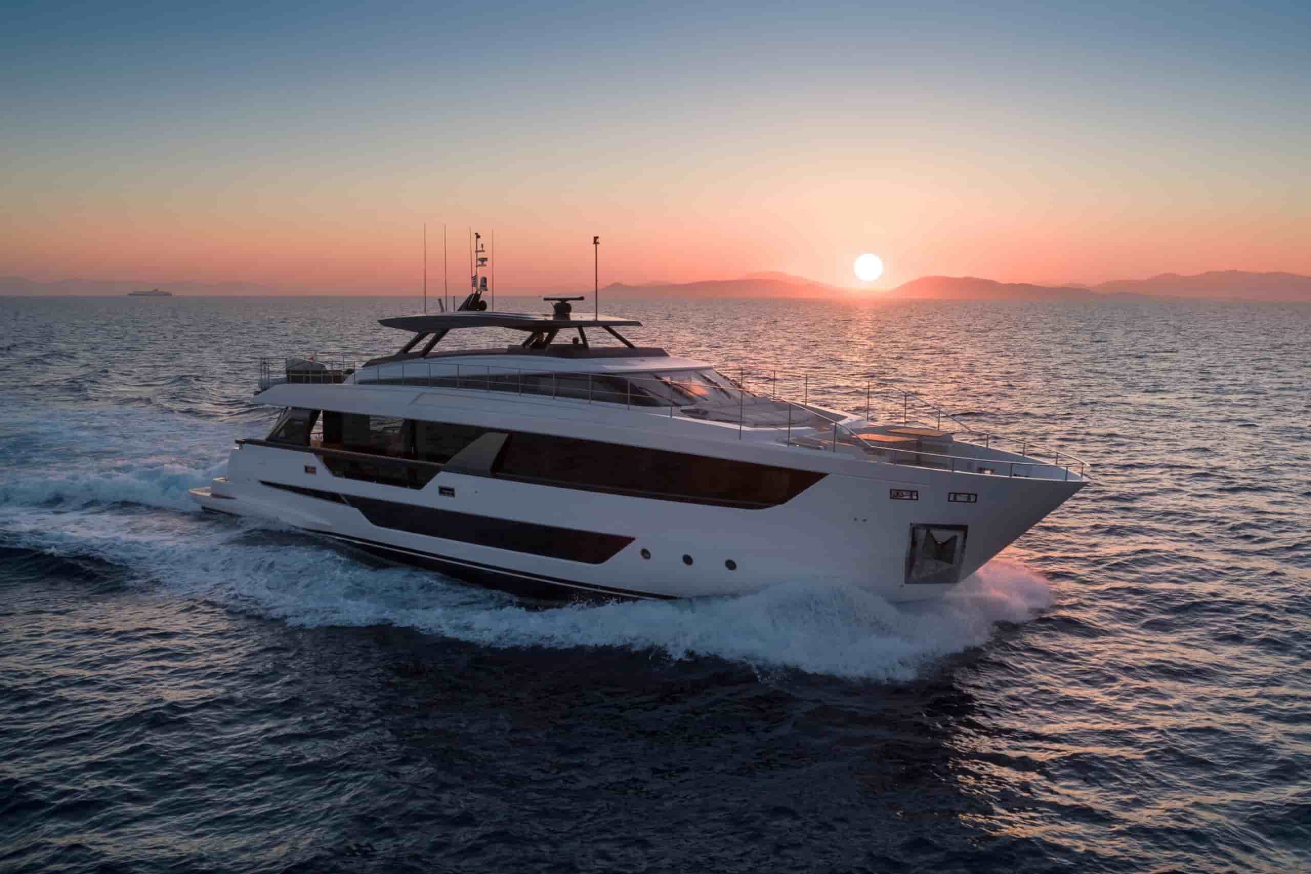 Ferretti 1000 - View 5