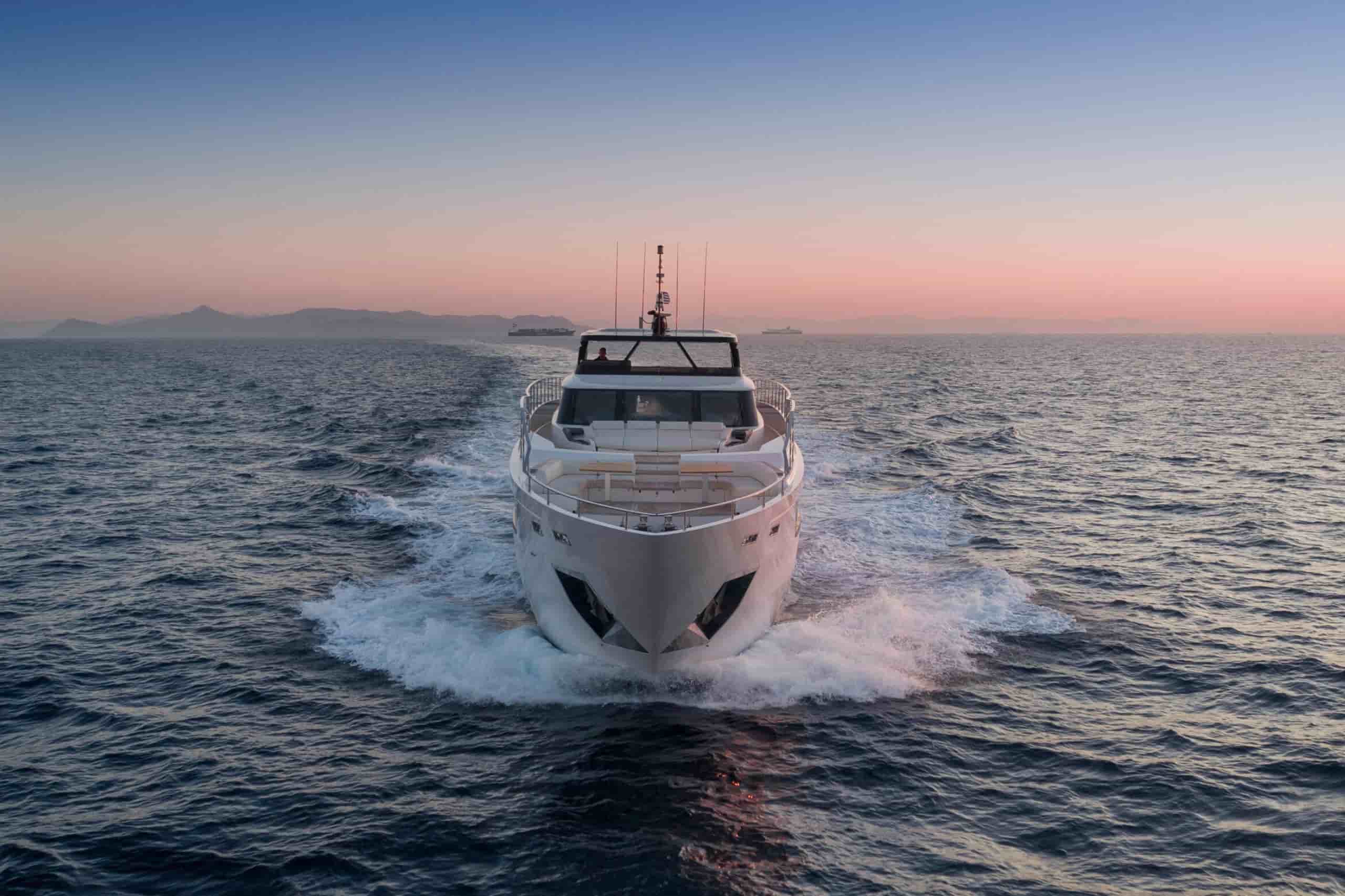 Ferretti 1000 - View 6