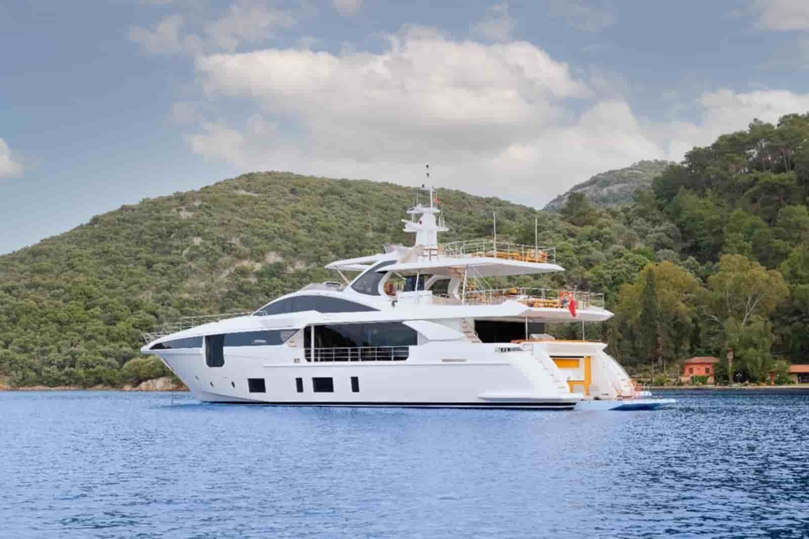 Azimut Grande 35 Metri - View 17