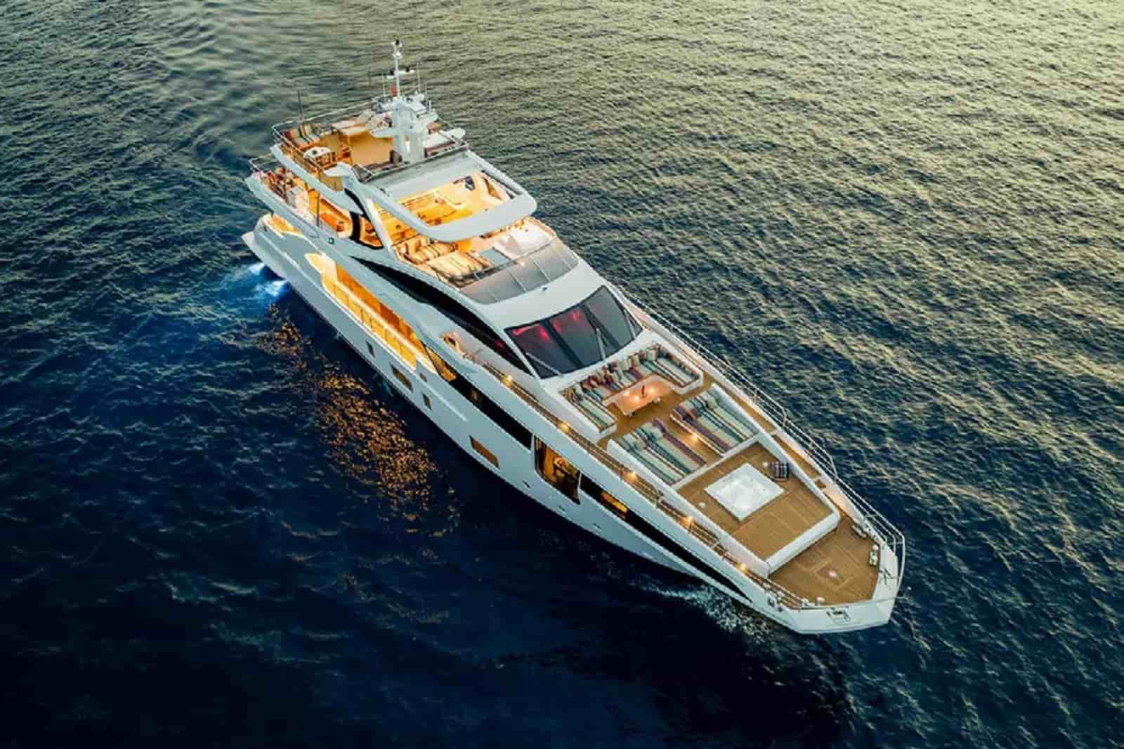 Azimut Grande 35 Metri - View 8