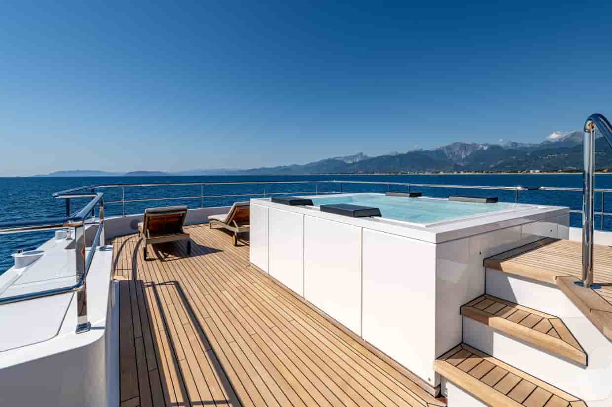 Versilcraft 138 - View 18