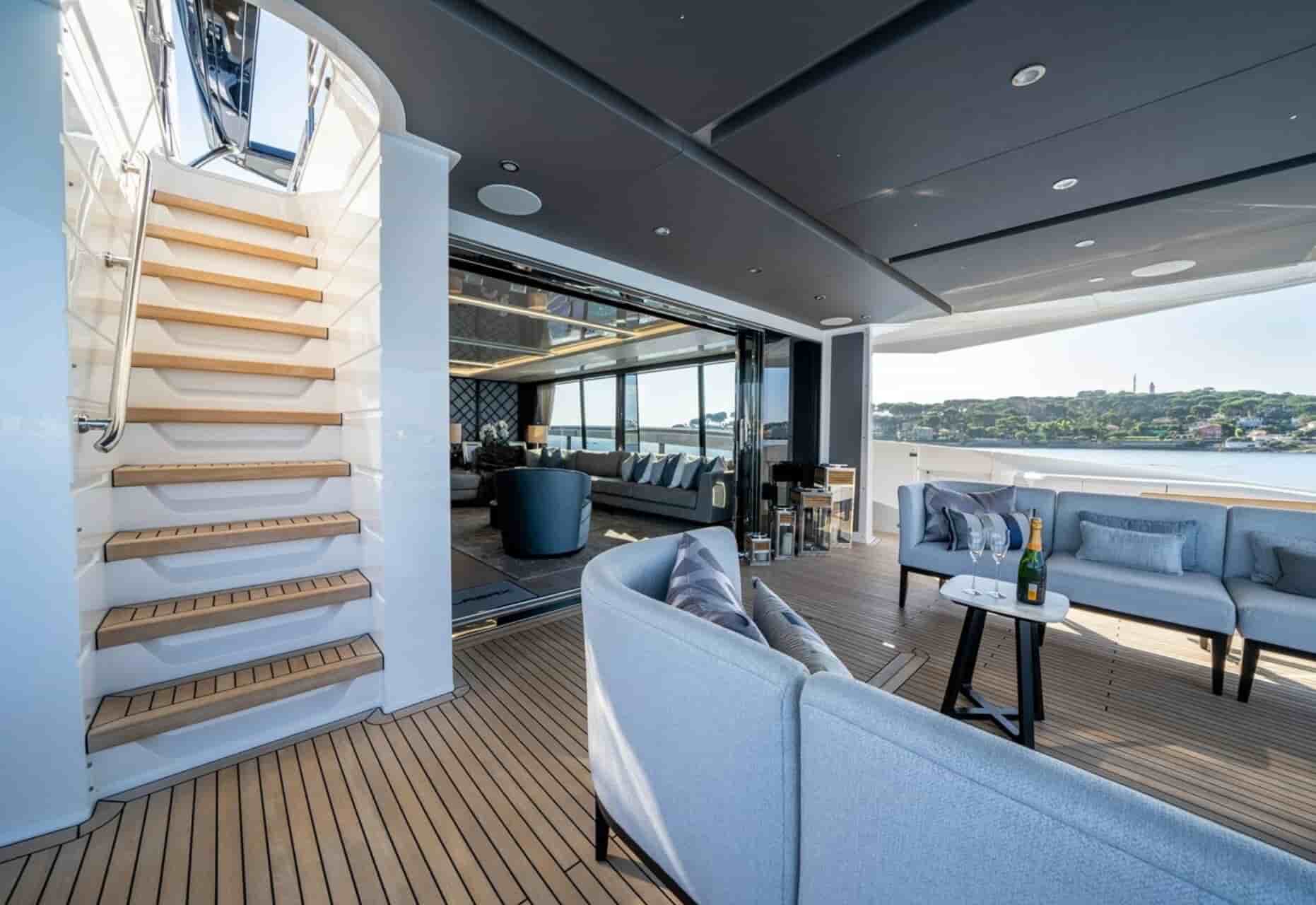 Sunseeker 90 Ocean - View 28