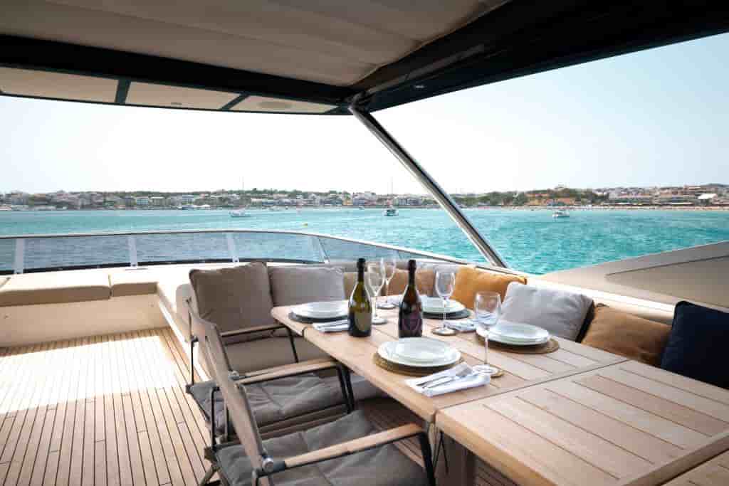 Sunseeker 90 Ocean - View 37