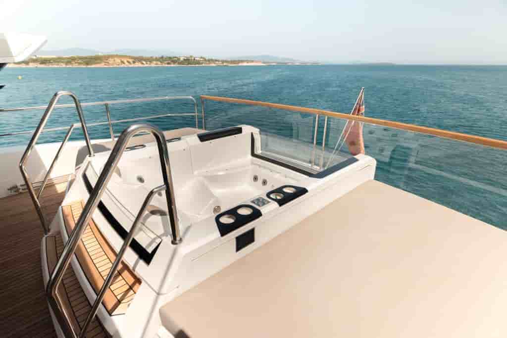 Sunseeker 90 Ocean - View 41
