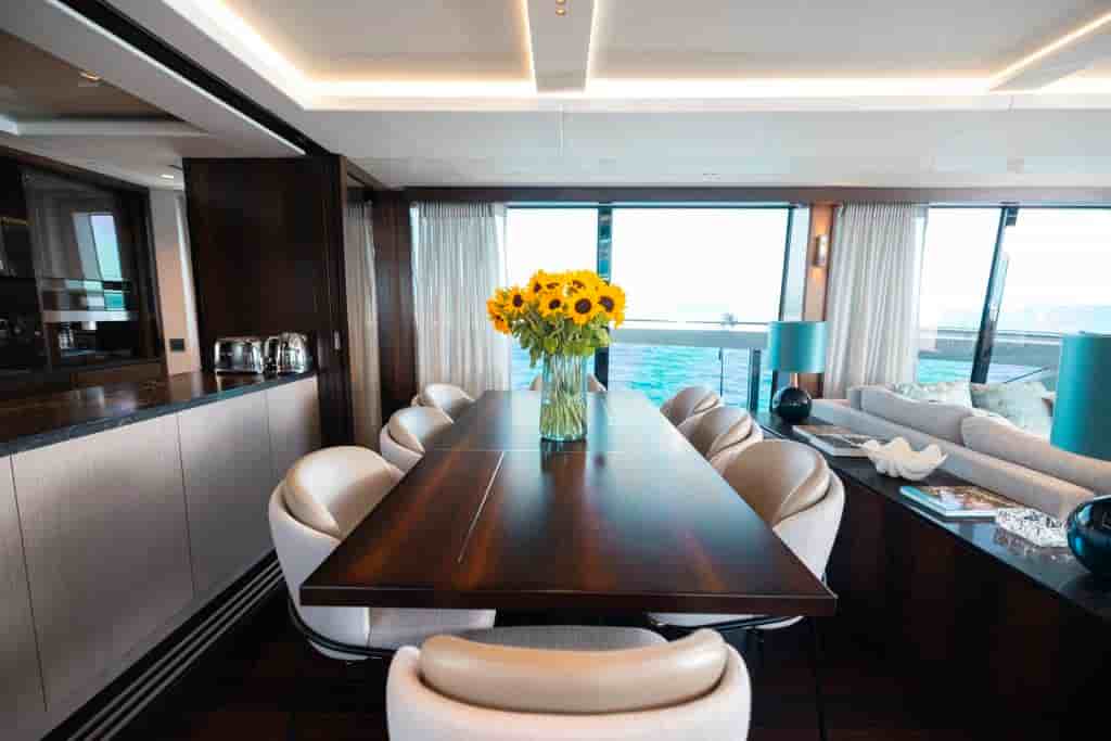 Sunseeker 90 Ocean - View 53