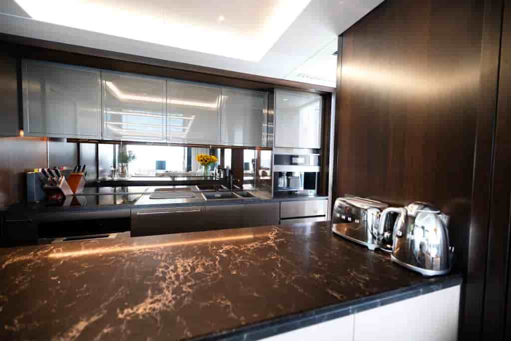 Sunseeker 90 Ocean - View 55