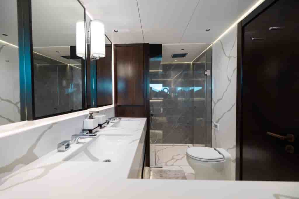 Sunseeker 90 Ocean - View 73