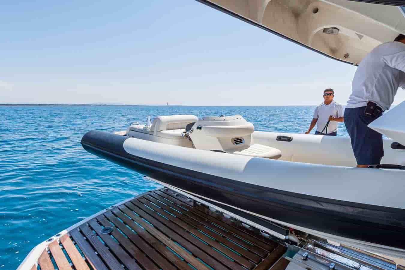 Sunseeker 131 Yacht - View 17