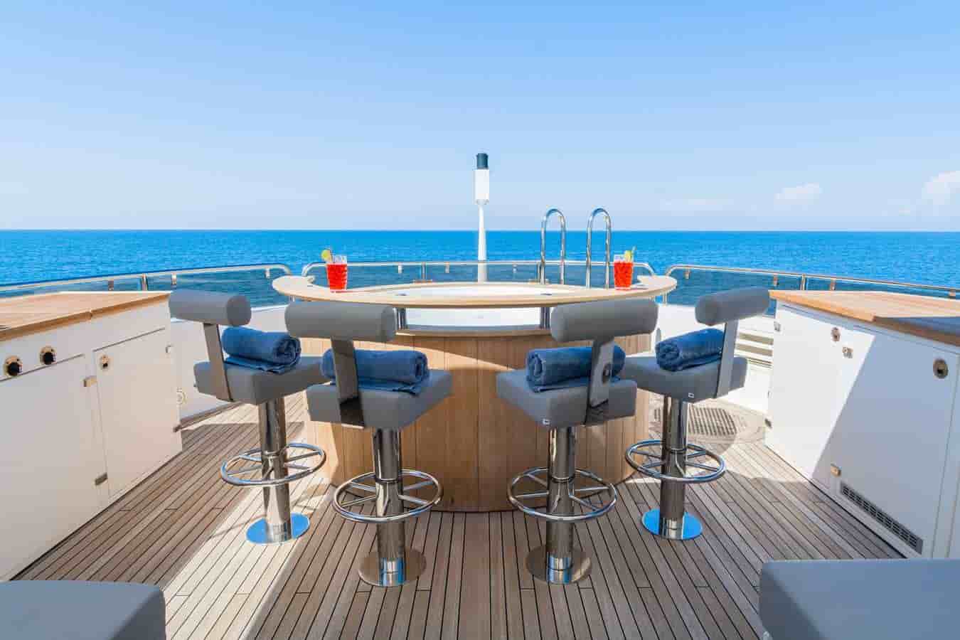 Sunseeker 131 Yacht - View 25