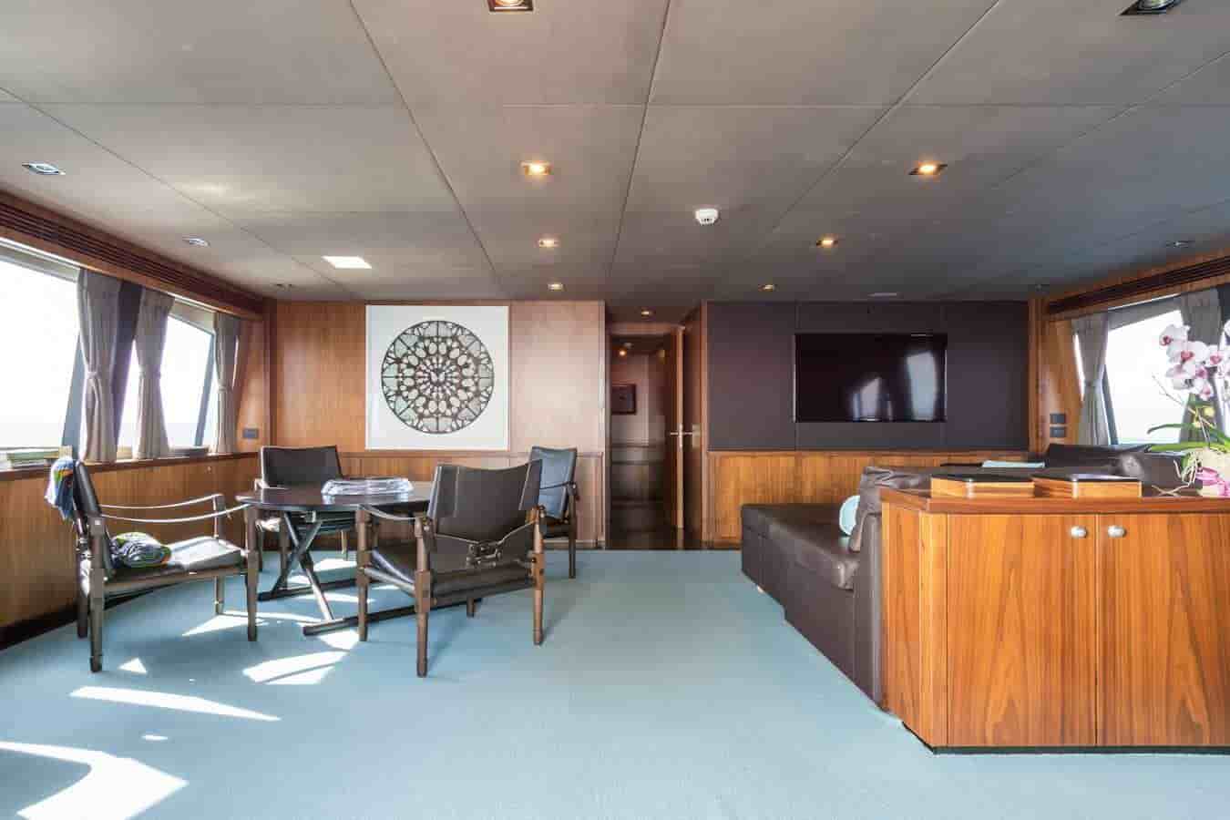 Sunseeker 131 Yacht - View 28