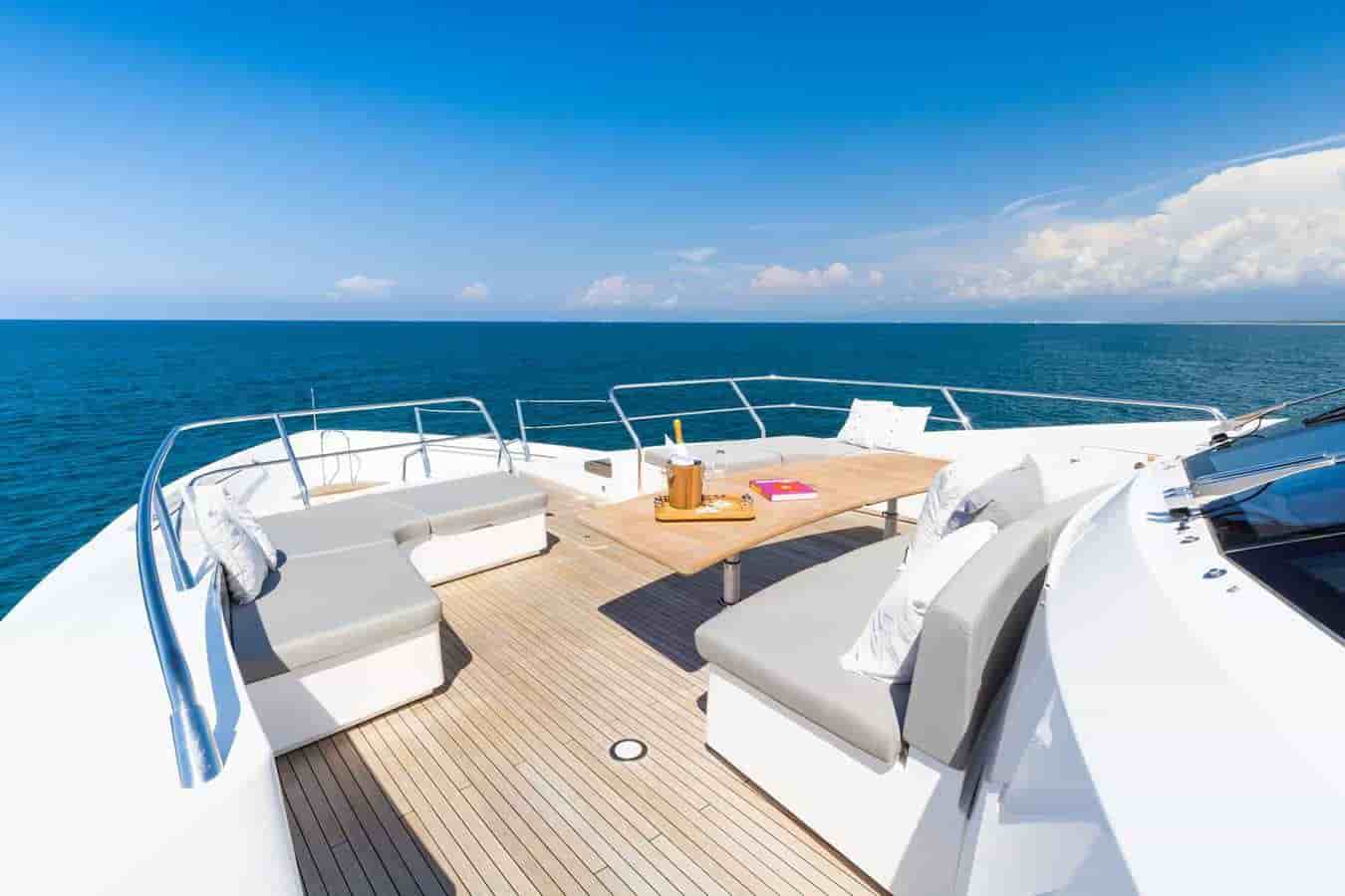 Sunseeker 131 Yacht - View 33