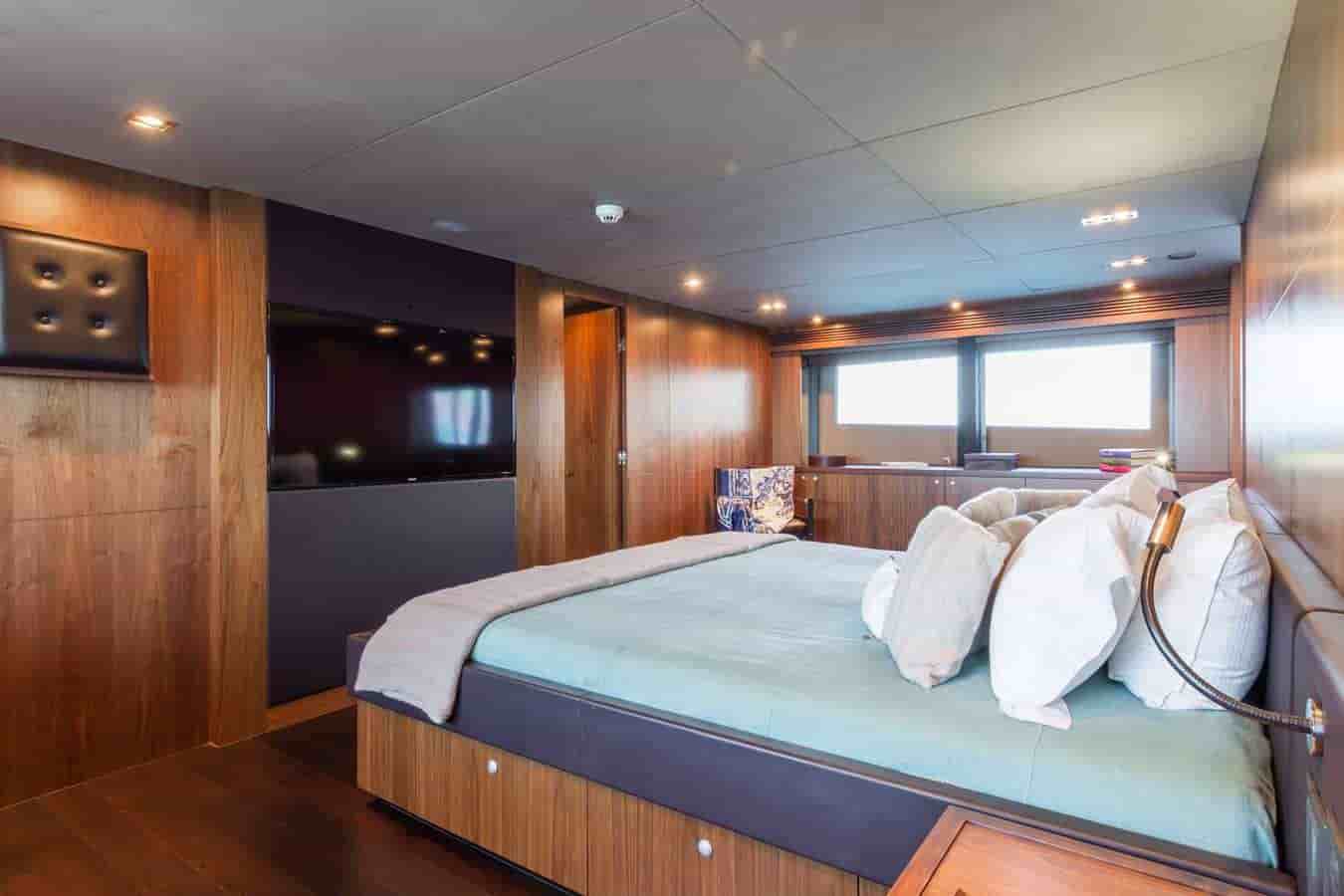 Sunseeker 131 Yacht - View 46